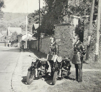 CEMEC L7, police de la route